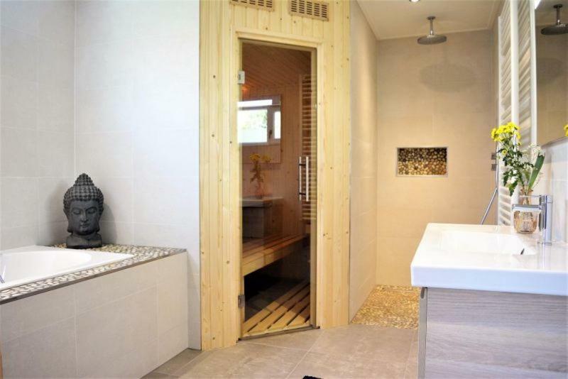 Vroonweg 34 Sauna Sunshower Oostkapelle Exterior photo
